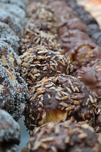 Chocolate donut. Free public domain CC0 photo.