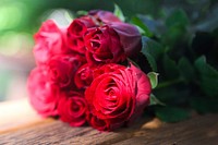 Red rose bouquet background. Free public domain CC0 image.