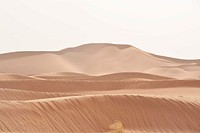 Desert landscape. Free public domain CC0 image