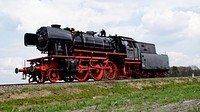 Steam train. Free public domain CC0 photo.