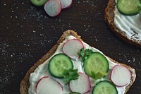  Free close up cucumber sandwich image, public domain food CC0 photo.