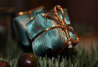 Free Christmas presents image, public domain holiday CC0 photo.