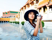 The solo Asian female traveler