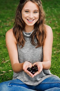 Young caucasian woman in the park