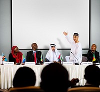 Muslim Explaining Speaker Presentation Conference Partnership