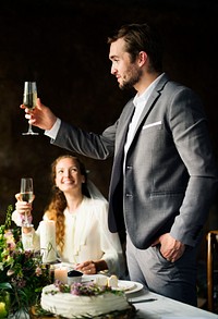Groom doing a speech at reception table