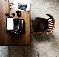 Vintage typewriter shoot 