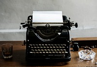 Vintage typewriter shoot 