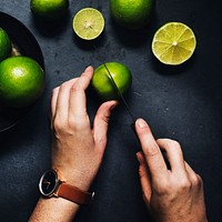 Knife cutting lime