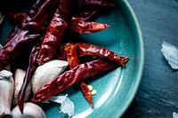 Dried chili peppers and garlic cloves seasoning