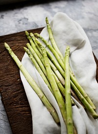 Fresh organic asparagus vegetable