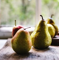 Fresh pears fruit