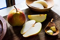 Fresh pears fruit