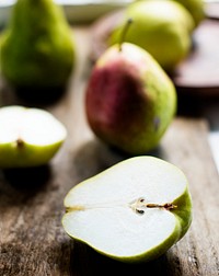 Fresh pears fruit