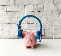 Piggy Bank Headphones Style Trend