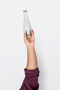 Hand Hold Show Recyclable Plastic Water Bottle