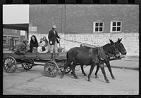 [Untitled photo, possibly related to: Farmer leaving town for his home, Eufaula, Oklahoma] by Russell Lee