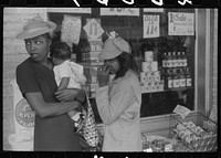 [Untitled photo, possibly related to: Saturday afternoon in Greensboro, Georgia]. Sourced from the Library of Congress.