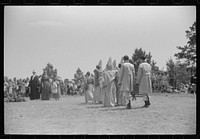 [Untitled photo, possibly related to: At the May Day pageant in Siloam, Greene County, Georgia]. Sourced from the Library of Congress.