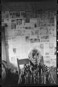 Old ex-slave on a farm near Greensboro, Alabama. Sourced from the Library of Congress.