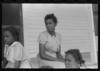 [Untitled photo, possibly related to: Some of the children of Mr. Buck Grant,  preacher near Woodville, Greene County, Georgia]. Sourced from the Library of Congress.