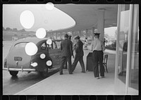 [Untitled photo, possibly related to: Taxicab outside the municipal airport in Washington, D.C.]. Sourced from the Library of Congress.