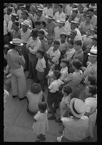 Yabucoa, Puerto Rico. At a strike meeting. Sourced from the Library of Congress.