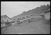 Company houses, coal mining section, Pursglove, Scotts Run, West Virginia. Sourced from the Library of Congress.