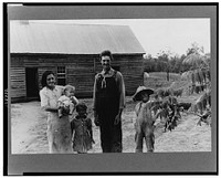 Rehabilitation borrower's family, Greene County, Georgia. Sourced from the Library of Congress.