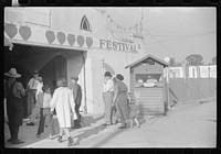 [Untitled photo, possibly related to: Plant City, Florida, strawberry festival and carnival]. Sourced from the Library of Congress.
