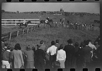 [Untitled photo, possibly related to: Horse races, Warrenton, Virginia]. Sourced from the Library of Congress.