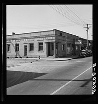 Western Washington, Thurston County, Tenino. Corner of main street.. Sourced from the Library of Congress.