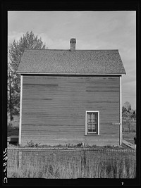 Sandpoint, Bonner County, Idaho. Many of those dependent on the mill have turned back to small stump farming and many have been forced on relief. In this town the Humbird Lumber Company shut down in 1930. General caption 49. Sourced from the Library of Congress.