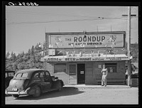 Restaurant and beer hall. Summit City, California, boom town near Shasta Dam by Russell Lee