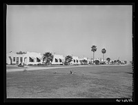 One of the better tourist courts in Corpus Christi, Texas by Russell Lee