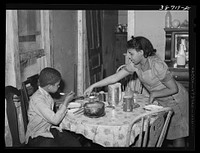  children. Chicago, Illinois by Russell Lee