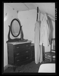 [Untitled photo, possibly related to: Interior of room for single men at the Portland Hotel. San Diego, California] by Russell Lee