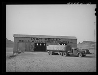 Port Kelly where wheat belonging to members of the Walla Walla Grain Growers is stored and shipped by barge to Portland. Walla Walla County, Washington by Russell Lee