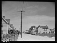 Street in Hebron, Maryland, on a Sunday afternoon. Sourced from the Library of Congress.