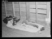 Sleeping accomodation for Florida migrant in a barn near Belcross, North Carolina. Sourced from the Library of Congress.