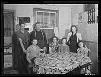 The family of John Yeuser. Mauch Chunk, Pennsylvania (see general caption). Sourced from the Library of Congress.