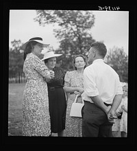 [Untitled photo, possibly related to: Members of the Strohl family at a family reunion at Flagstaff Park near Mauch Chunk, Pennsylvania]. Sourced from the Library of Congress.