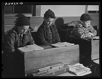 Children studying in a Hebrew school in Colchester, Connecticut. Sourced from the Library of Congress.