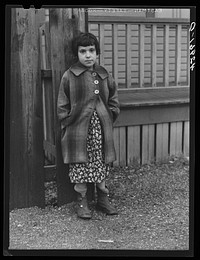 Little girl in New Bedford, Massachusetts. Sourced from the Library of Congress.