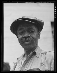  landowner who had moved out of the Santee-Cooper basin to a resettlement near Moncks Corner, South Carolina region. Sourced from the Library of Congress.