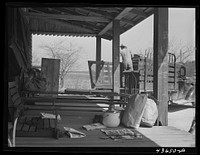 [Untitled photo, possibly related to: Moving the household belongings of the Harvey sisters out of the Camp Croft area region]. Sourced from the Library of Congress.