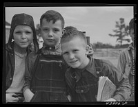 [Untitled photo, possibly related to: Schoolchildren in Franklin, Heard County, Georgia]. Sourced from the Library of Congress.