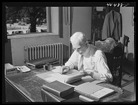 Mr. E. J. Stanley, clerk of Superior Court in Greene County, Georgia. Sourced from the Library of Congress.