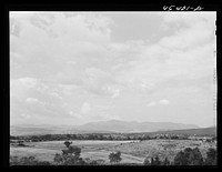 [Untitled photo, possibly related to: General view of the county around Rutland, Vermont]. Sourced from the Library of Congress.