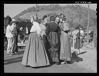 Vermonters dressed in old-fashion costumes who took part in the demonstration of old-fashion dances at the World's Fair in Tunbridge, Vermont. Sourced from the Library of Congress.